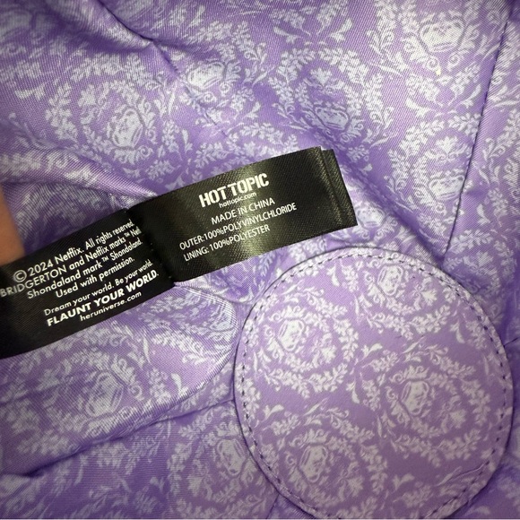 Bridgerton X Her Universe X Hot Topic Teapot Crossbody Bag - Picture 16 of 16